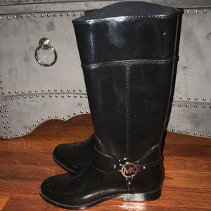 Michael kors rain boots